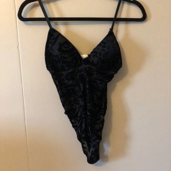 Bodysuit - Picture 2 of 3